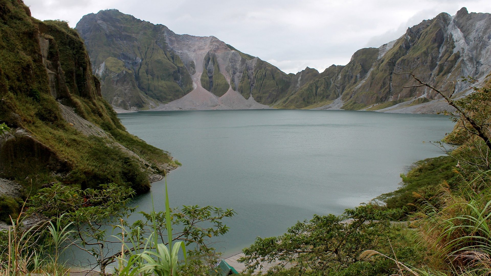 Que ver y hacer en Ángeles. Visitar el volcán Pinatubo