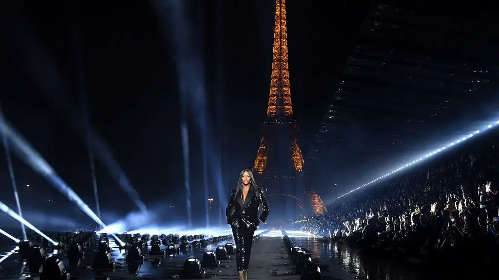 Paris Fashion Week en Octubre 2023. Semana de la moda de París